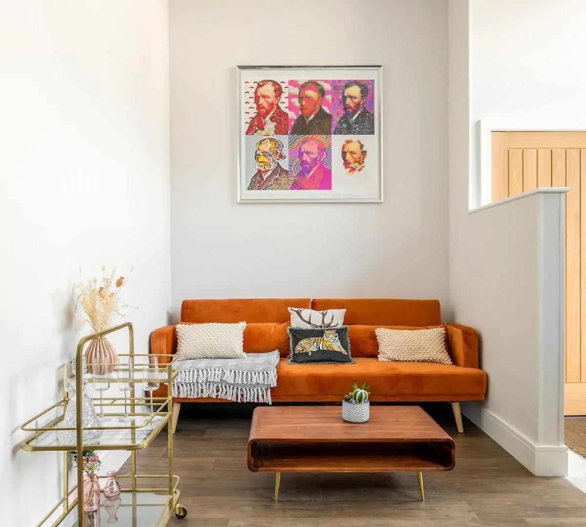 Vibrant 2-Bed Apartment Close To The Seafront 브라이턴